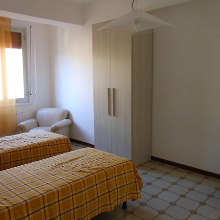 Casa Vacanze Happy Days Villa Noto Luaran gambar